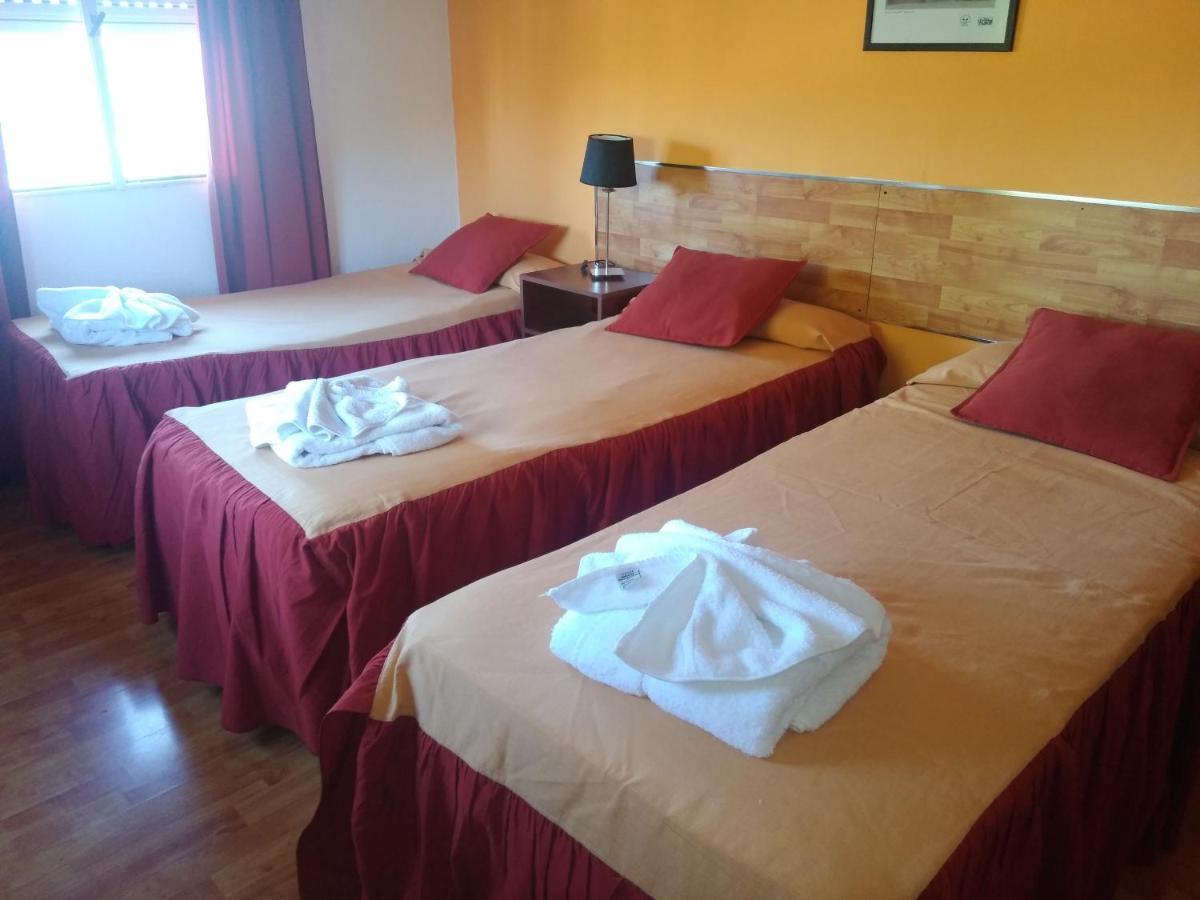 Hotel Aoma Вила Карлос Пас Екстериор снимка