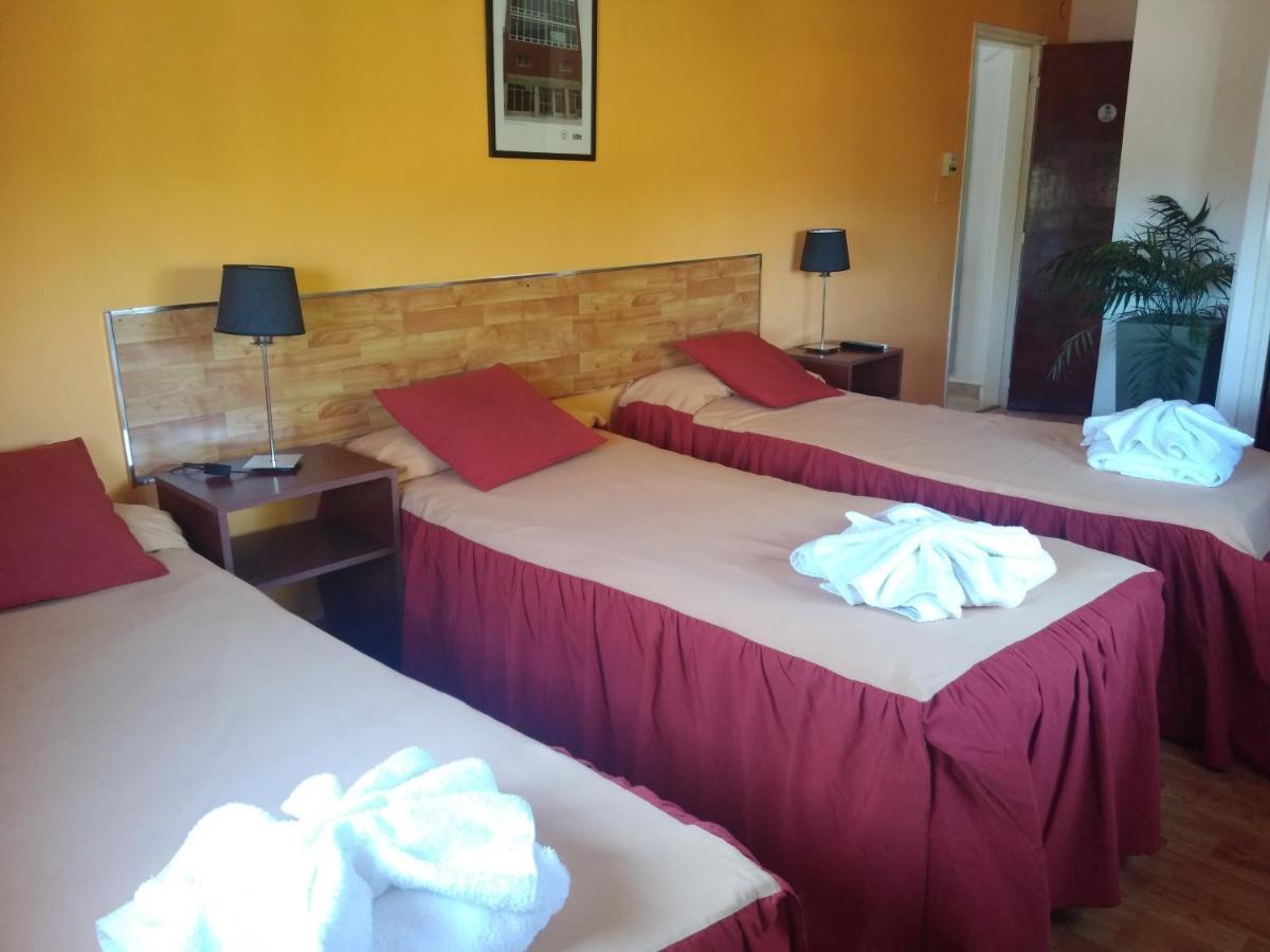 Hotel Aoma Вила Карлос Пас Екстериор снимка